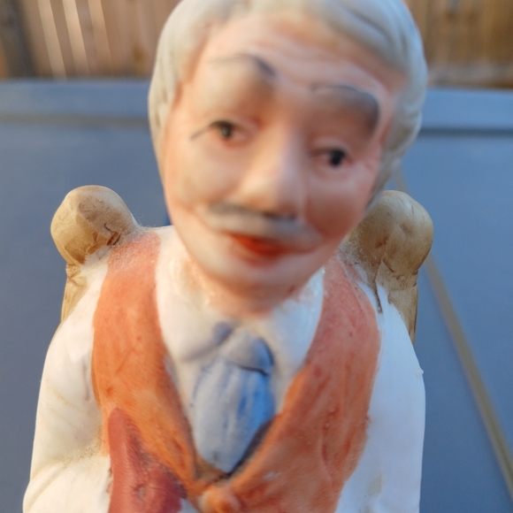 Figurine - Picture 2 of 3